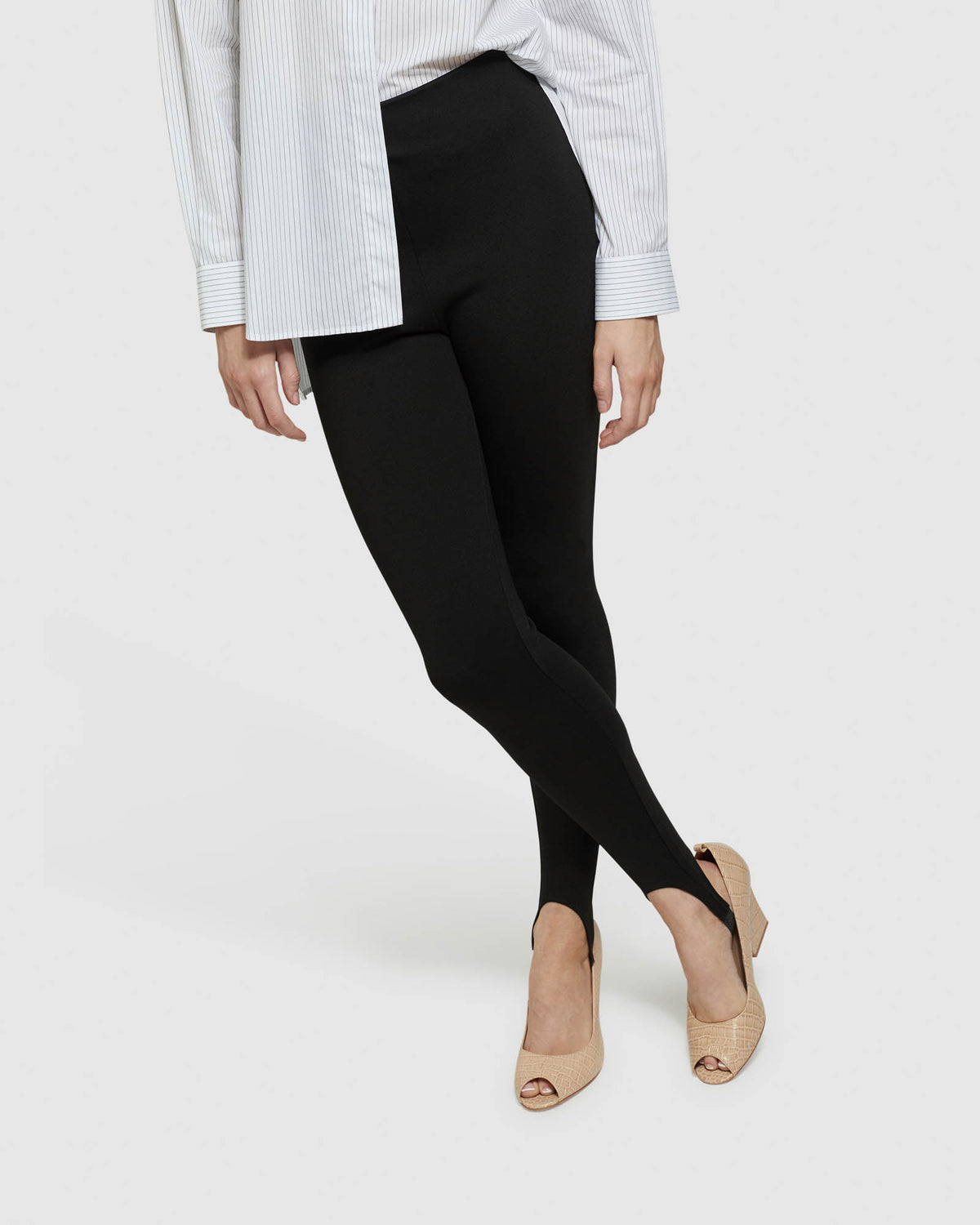 CASSIE LEGGINGS WITH FOOT STRAPS – Oxford Shop